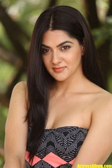 Sakshi Chaudhary Hot Photoshoot Actress Album