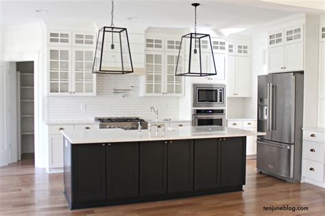 I thought i had the grout figured out. Ten June: Building Our Farmhouse: Tile + Grout Sources
