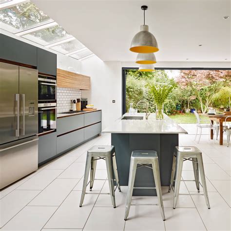 Most people opt to paint cabinets in contrasting colors, but if you are not ready to make a. 41+ Best Galley Kitchen Designs & Ideas For Rooms of All ...