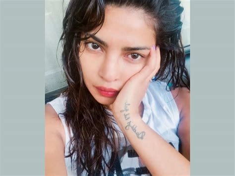 Priyanka Chopra Shares A ‘jetlagged’ Selfie