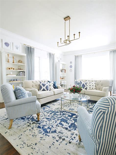 25 Ways To Update Your Home In 2022 Blue And White Living Room