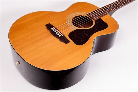 Dating Guild Acoustic Guitars