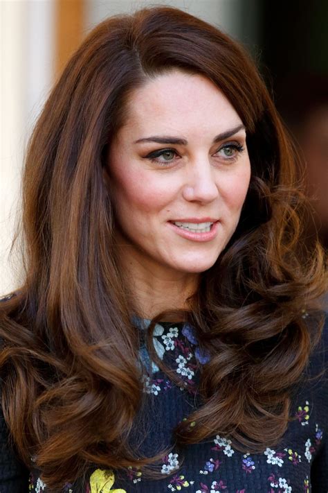 Kate Middletons Long Hairstyle With Curls Daily Hairstyle Ideas