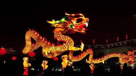 This holiday is celebrated in countries like singapore, indonesia, malaysia, thailand, cambodia, australia, the philippines, taiwan, hong kong. Holiday Guide: How to Celebrate Chinese New Year 2018?