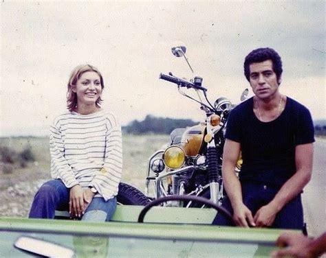 Behrouz Vossoughi And Googoosh In The Movie Hamsafar Iranian Actors