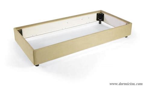 La struttura letto ortopedica contiene qualsiasi materasso singolo da 190 x 90 cm. Giro Letto imbottito - Dormicisu.com