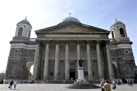 Teljesen megújul az esztergomi bazilika