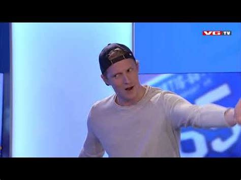 He is participating at the 2011 iihf world championship as a. Blir pinlig berørt av Follestad-sang - YouTube
