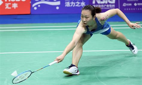 Born 12 july 1990 in liaoning) is an american professional badminton player who is a singles specialist.1. 一個人一支拍的「漂泊式」羽毛球之路 張蓓雯：因為熱愛而堅持 打出成績推廣運動 | UPower