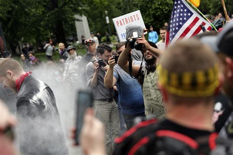 Heavy Police Presence As Right Wing Rally Begins In Portland The