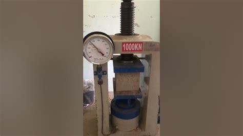 Compressive Strength Test Of Concrete Youtube