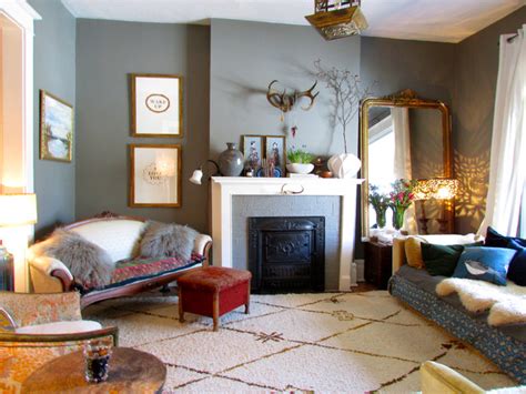 Eclectic living room with artistic decorations, vintage furniture and modern pendant lighting. Vintage Elegance - Eclectic - Living Room - toronto - by ...
