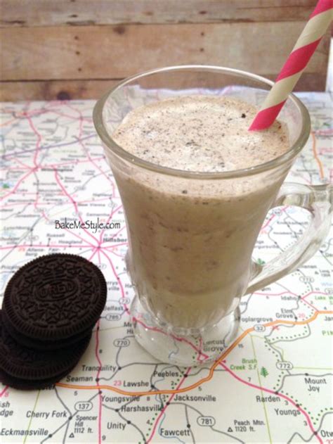 * never make a milkshake without milk. Reese's Peanut Butter Cup Oreo Milkshake | Tasty Kitchen: A Happy Recipe Community!