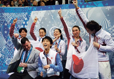 Hanyu Dazzles In Team Competition The Japan Times