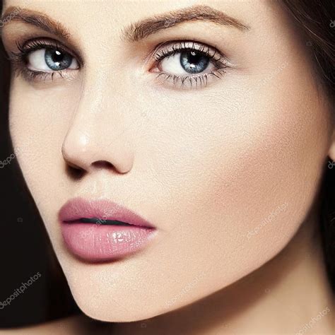 High Fashion Lookglamor Closeup Beauty Portrait Of Beautiful Caucasian