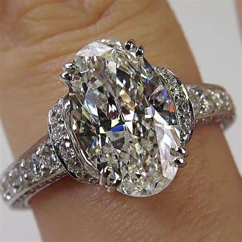 The price of diamond engagement rings depends primarily on your choice of centre diamond. Explore Important Details To Buy Diamond Ring Australia ...