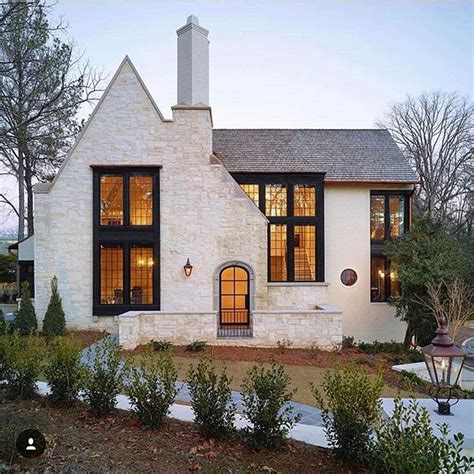 40 Pretty Stone House Design Ideas On A Budget