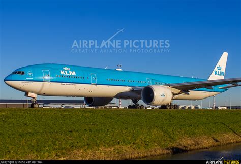 Ph Bvf Klm Boeing 777 300er At Amsterdam Schiphol Photo Id