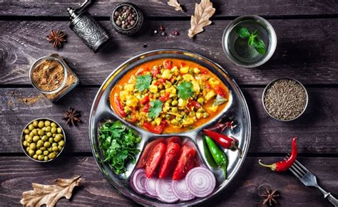Indian food includes carbohydrates, proteins, fats, all the elements to. Indian Food Diet: The Power Of Traditional Indian Food And ...