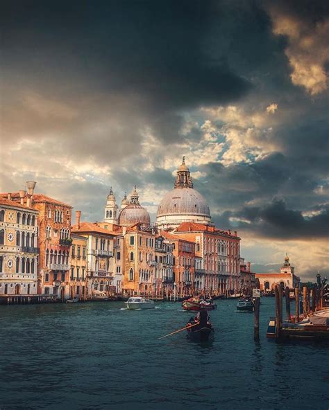 Venice Italy with Merve Çevik picture in Venice italy photography Pictures of