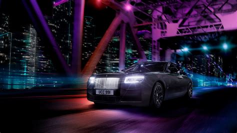 First Drive Review 2022 Rolls Royce Ghost Black Badge Gives The Finest