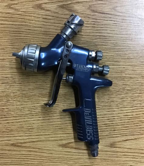 Devilbiss Tekna Basecoat Hvlp Hv Spray Gun For Sale Online Ebay