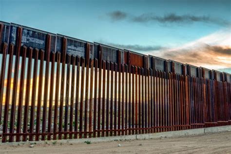 Mexico Border Wall Stock Photos Pictures And Royalty Free Images Istock