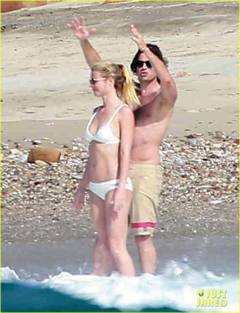 Gwyneth Paltrow Bares Her Bikini Body On Romantic Vacation With Brad Falchuk Photo