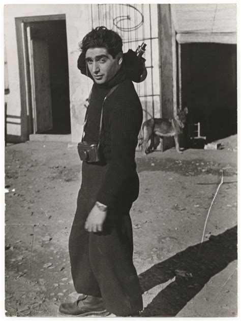 Robert Capa | International Center of Photography