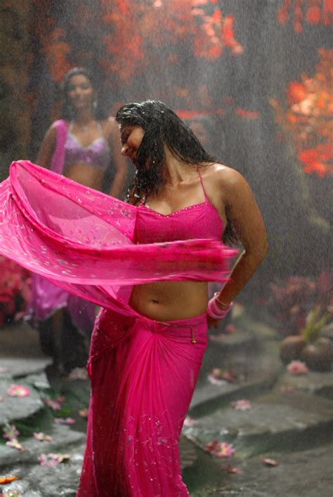 Beauty Galore Hd Anushka Shetty Bold In Pink Saree Dancing In The Rain Navel And Armpit