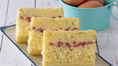Ada beberapa hal yang sedikit banyak berpengaruh terhadap kualitas rasa dari brownie creamcheese putih telur (kukus), mulai dari jenis bahan, kemudian pemilihan bahan segar, hingga cara mengolah. Resep Bolu Kukus Pandan Mekar Mudah Dibuat Anti Gagal ...