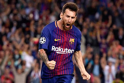 Born 24 june 1987) is an argentine professional footballer who plays as a forward and captains both spanish club barcelona. Messi destroza a la Juventus