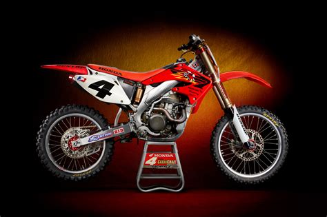 View and download honda crf450r 2011 owner's manual online. Hall of Fame: 2004 Honda CRF450R - AMA