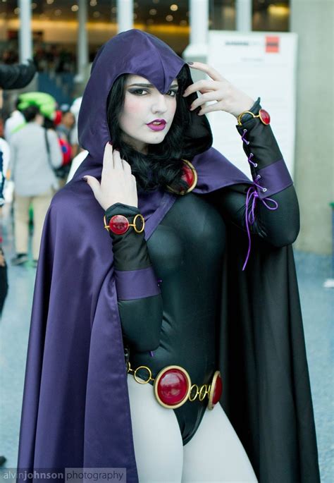 sexy cosplay girl raven cosplay