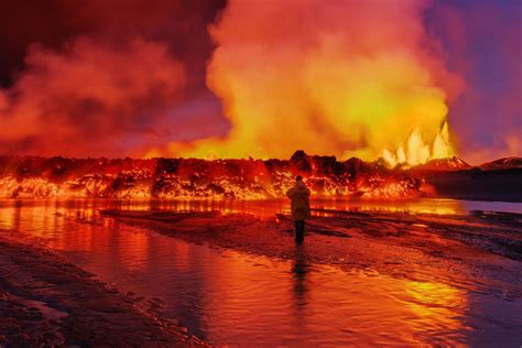 11 Photos Of Icelands Bardarbunga Volcano Erupting That