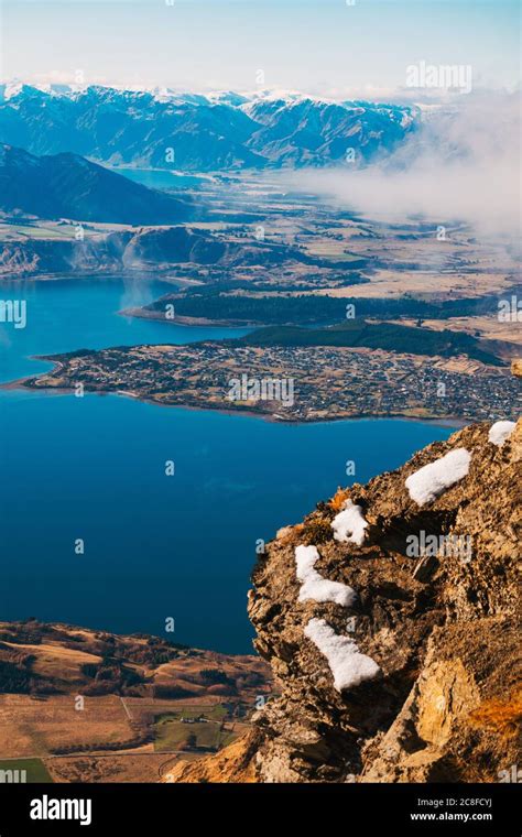 Roys Peak Wanaka High Resolution Stock Photography And Images Alamy