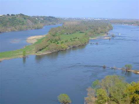 Longest river in france crossword. The Loire Valley (French: Vallée de la Loire, spanning 280 ...