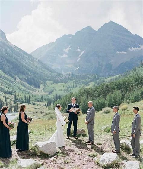 Yep That Backdrop Will Do 👌🏼 Aspen Colorado Wedding Colorado