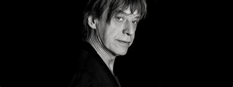 This hasn't stopped him having success as a solo artist. Jean-Louis Aubert » OUI FM