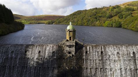 Elan Valley Dams And Reservoirs Visit Wales