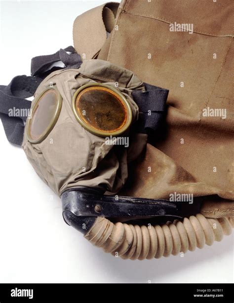 Gas Mask World War 1 High Resolution Stock Photography And Images Alamy