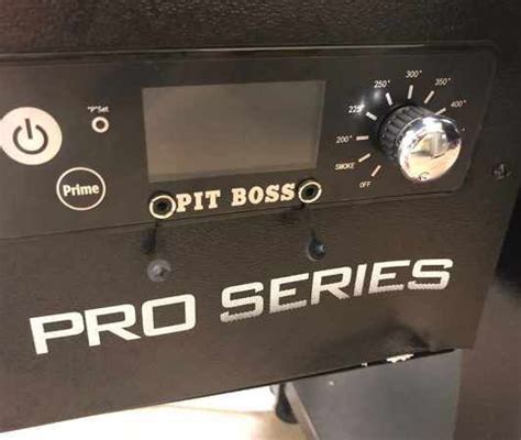 Brand New Pit Boss Pro Series 1100 Sq In Pellet Grill Gni
