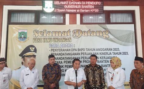 Tekankan Profesionalisme Pj Gubernur Banten Serahkan DPA TA 2023