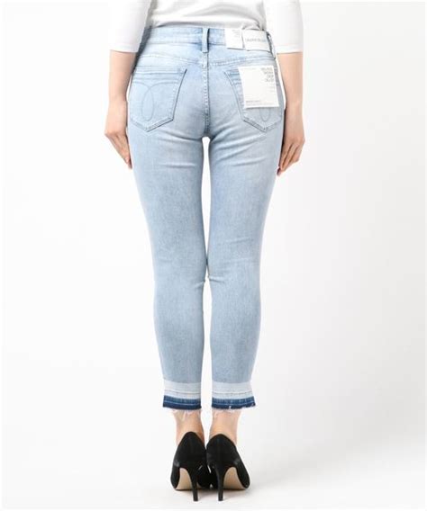 Calvin Klein Jeans（カルヴァンクラインジーンズ）の「ckj 011 インフィニット フレックス スキニー クロップド ジーンズ（デニムパンツ）」 Wear