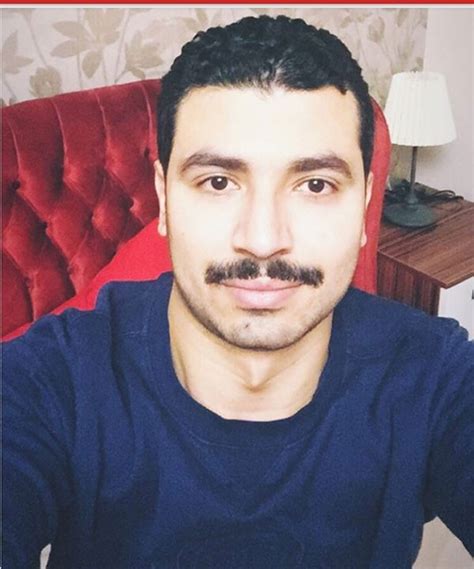 محمد صلاح يودع زميله في ليفربول برسالة مؤثرة. تصريحات محمد أنور حول توقف مسرح مصر - شاهد فور يو نيوز