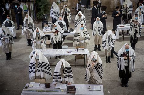 Embarrassed And Pummeled By Outside Criticism Haredim Despair Of Virus