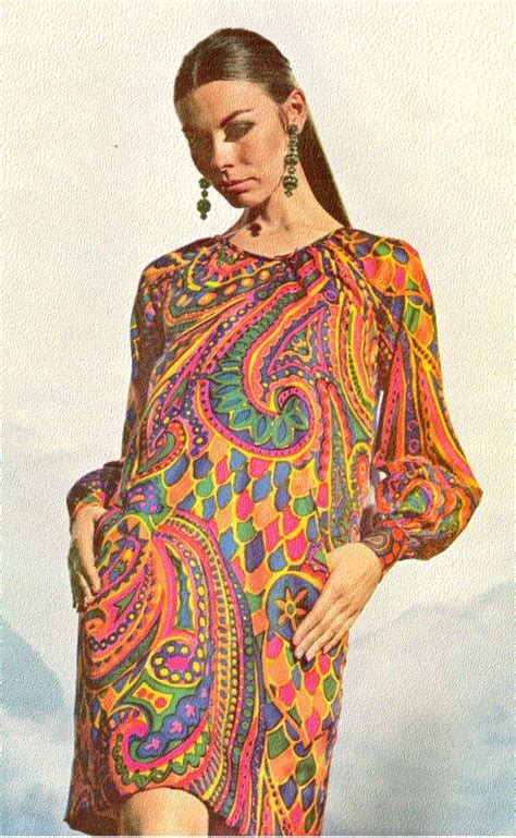 1960 s style psychedelic paisley vintage fashion dress psychedelic fashion sixties fashion