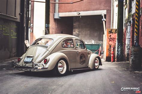 Lowered Volkswagen Beetle Back