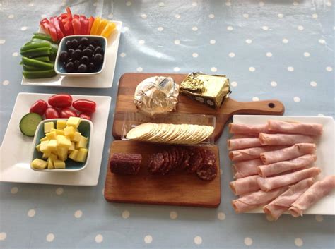 Experience japan from home with bokksu and get free shipping worldwide! Low Carb Snacks Tray 1 - great for simple ideas.