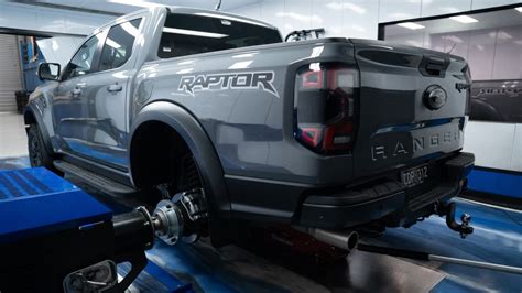 Ford Ranger Raptor Twin Turbo V6 Power Test Drive